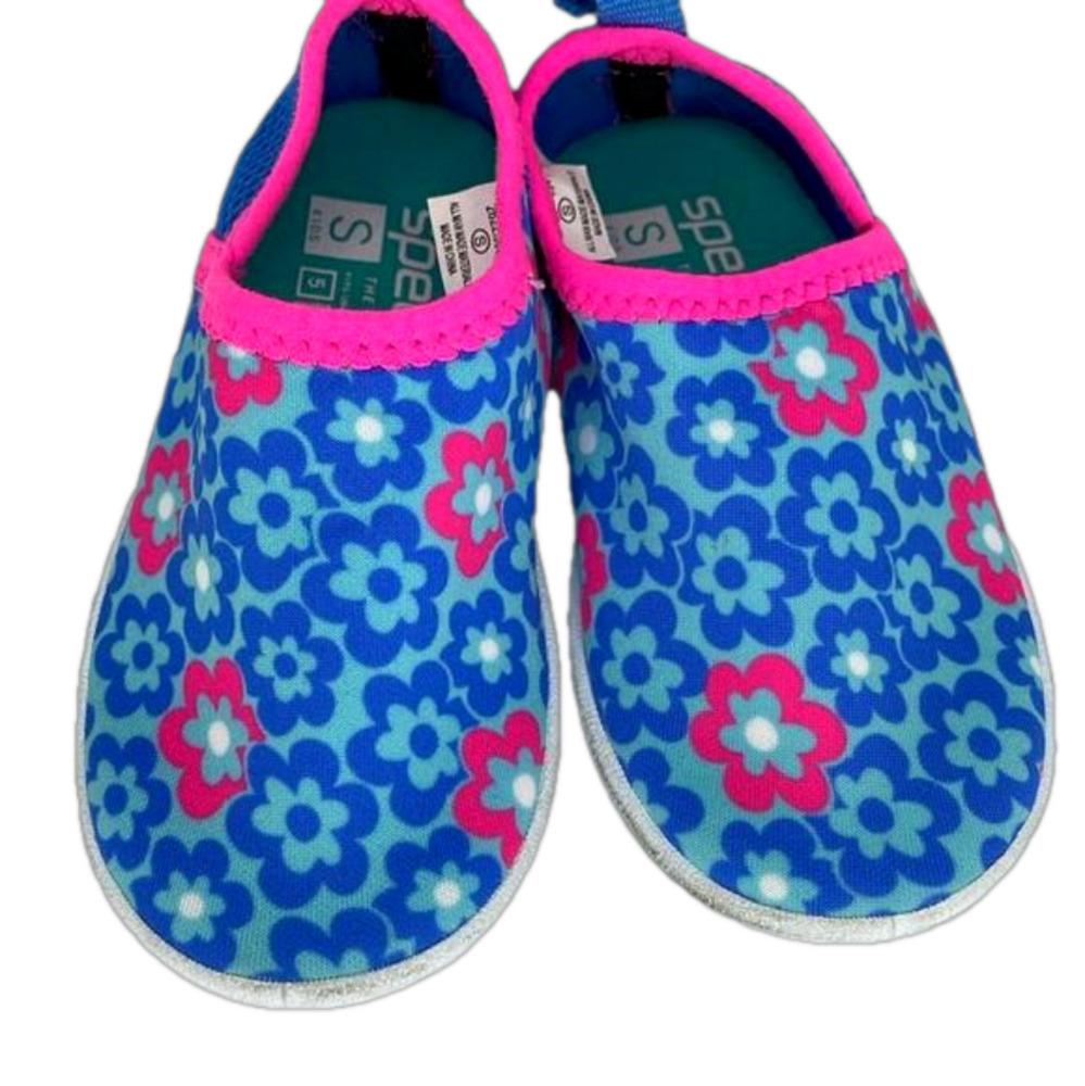 Speedo Floral Water Shoes- Kids Size S 5-6 NWT